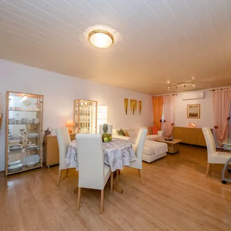 Apartment Patricia *